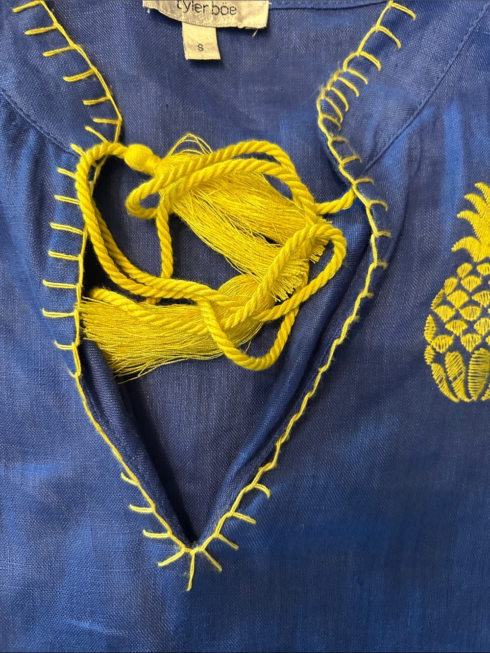 Tyler Boe 💯%Linen Blue Dress w/Yellow Pineapples embroidered everywhere.szSMALL - Picture 6 of 14
